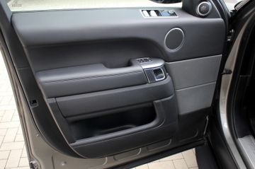 Land-Rover Range Rover Sport - 12