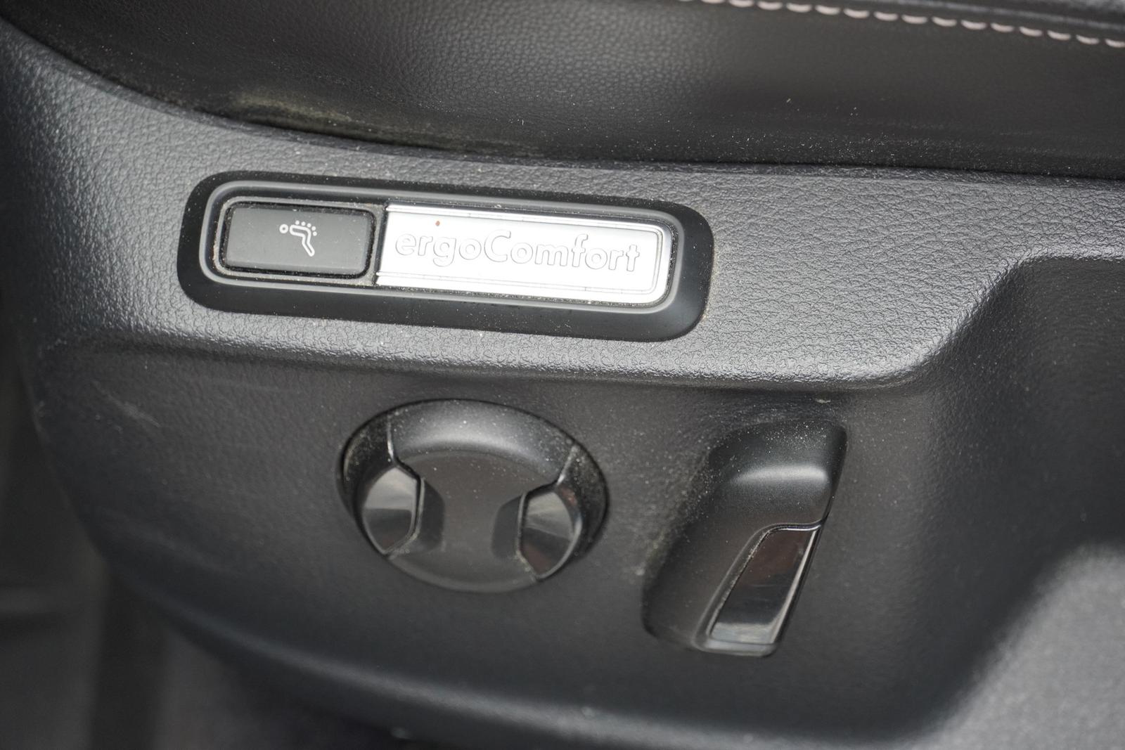 Volkswagen Passat Variant 2.0TSI DSG Alltrack 4M LED AHK AC