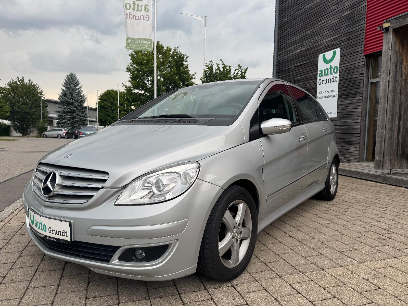 Mercedes-Benz B 150 Automatik Panorama AHK