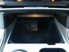 FORD Explorer Platinum Plug-in-Hybrid 4x4