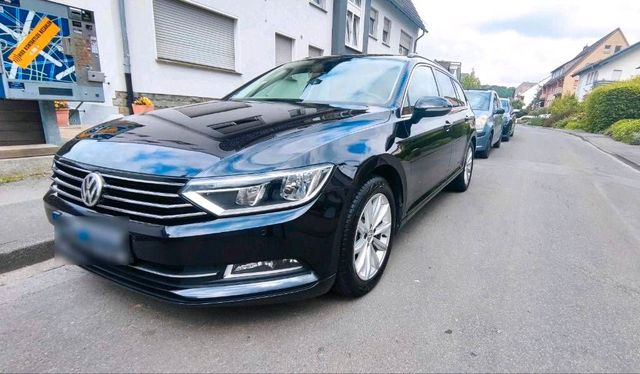 VW Passat Variant