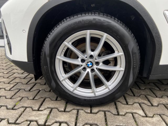BMW X3 xDrive 20dA SHZ LED Parkass LCPlus LMR foto 6