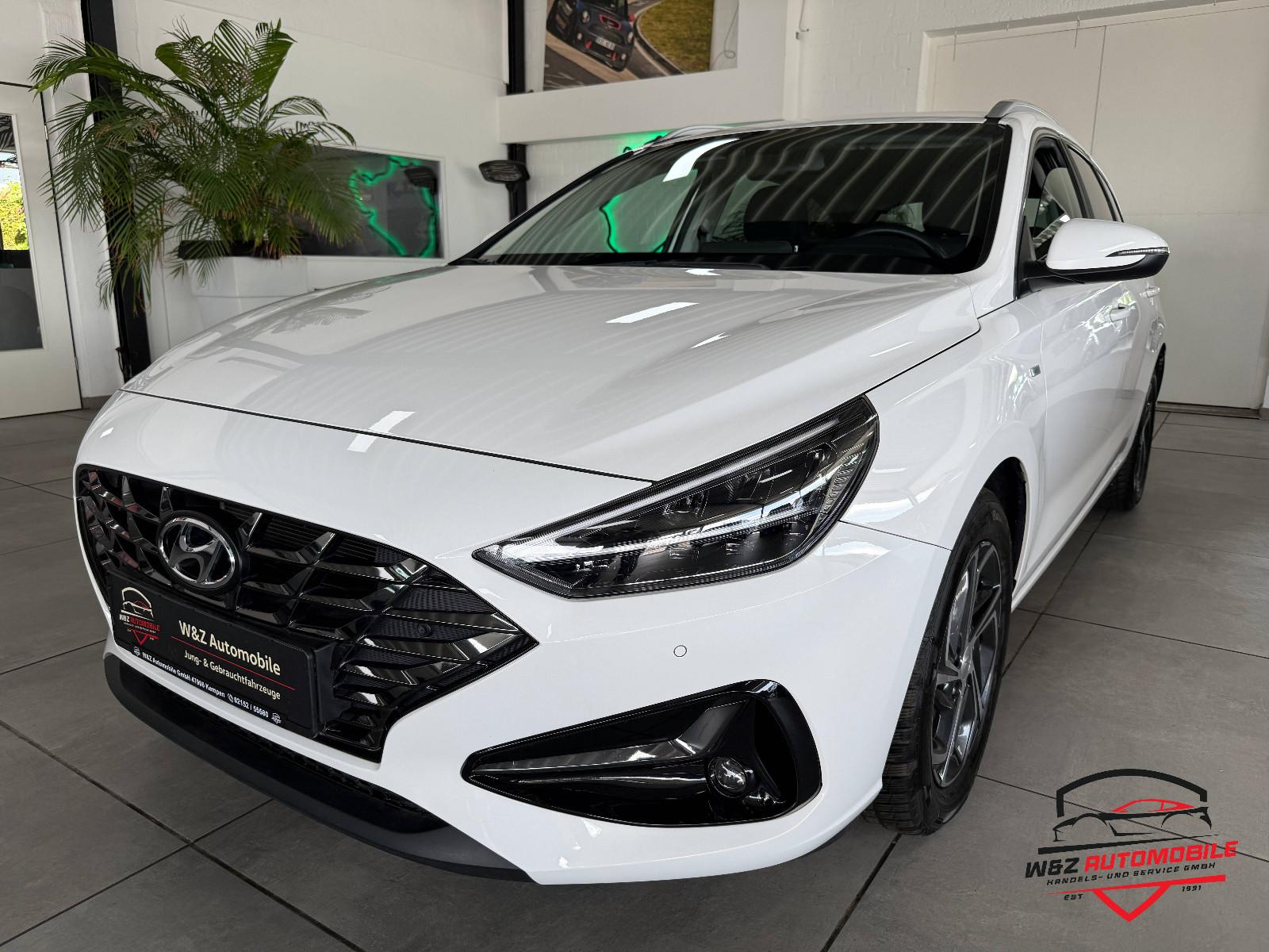 Hyundai i30 1.5 T-GDI Kombi +LED+SHZ+Kamera+Navi+