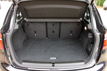 Fahrzeugabbildung BMW 218i Active T. Sport-Line Steptr. Navi Pano Hifi