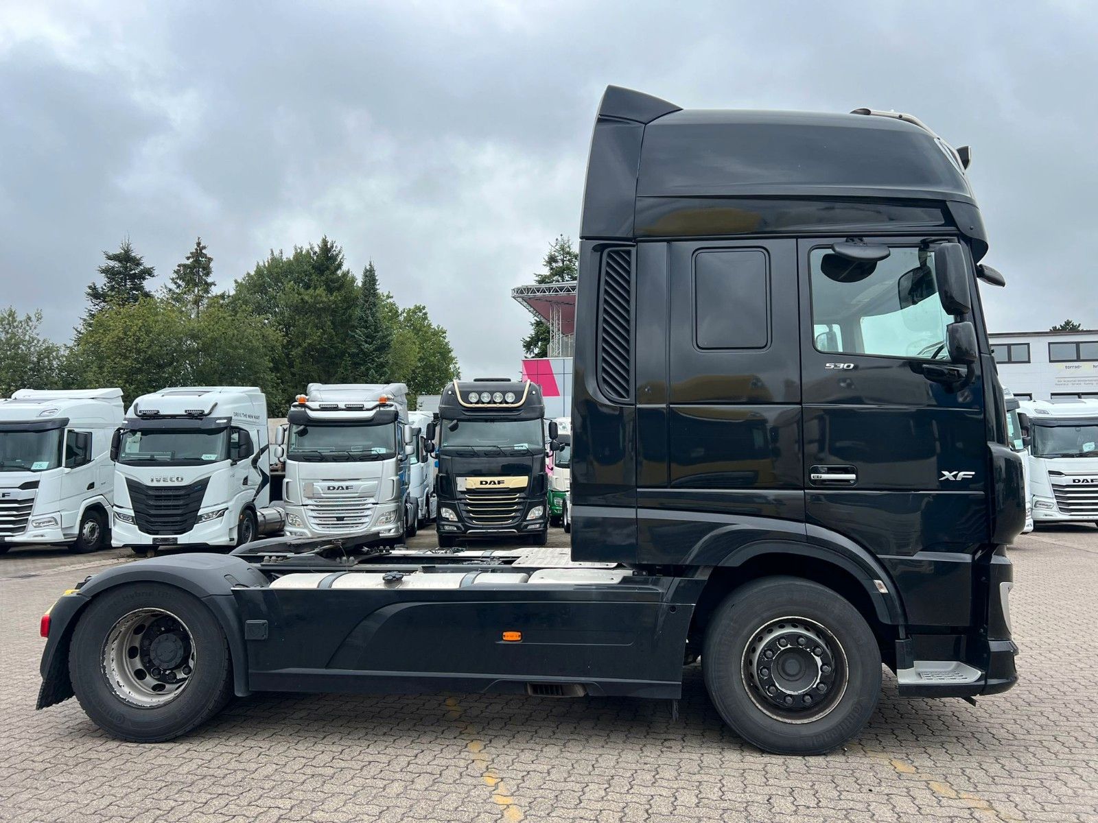 Fahrzeugabbildung DAF XF 530 FT, SSC, Intarder, Bj.2021