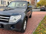 Mitsubishi Pajero 3.2 DI-D 4x4 Invite*1.Hand*Scheckheft* - Mitsubishi Gebrauchtwagen von 2009