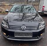 Volkswagen Passat Variant Highline*AUTOMATIK*TÜV*NAVI*PDC - Volkswagen Passat Variant aus 2011: Highline