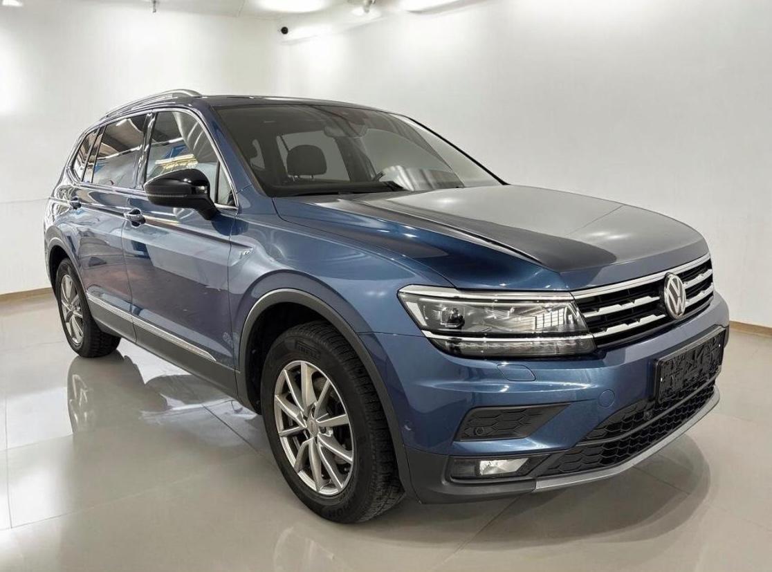 Volkswagen Tiguan Allspace United *7-SITZER*PANO*LED*