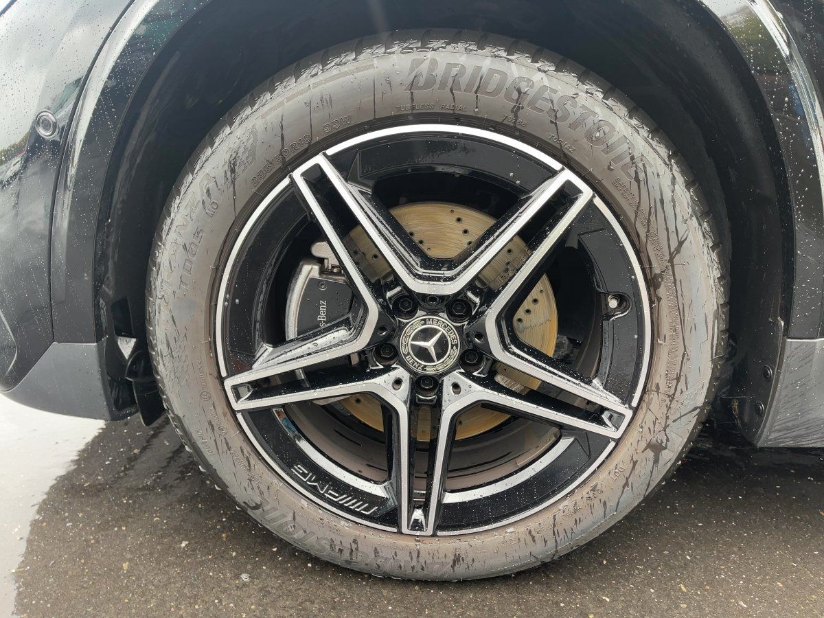 Fahrzeugabbildung Mercedes-Benz GLA 200 d AMG/Night/Pano/Kamera/AHK