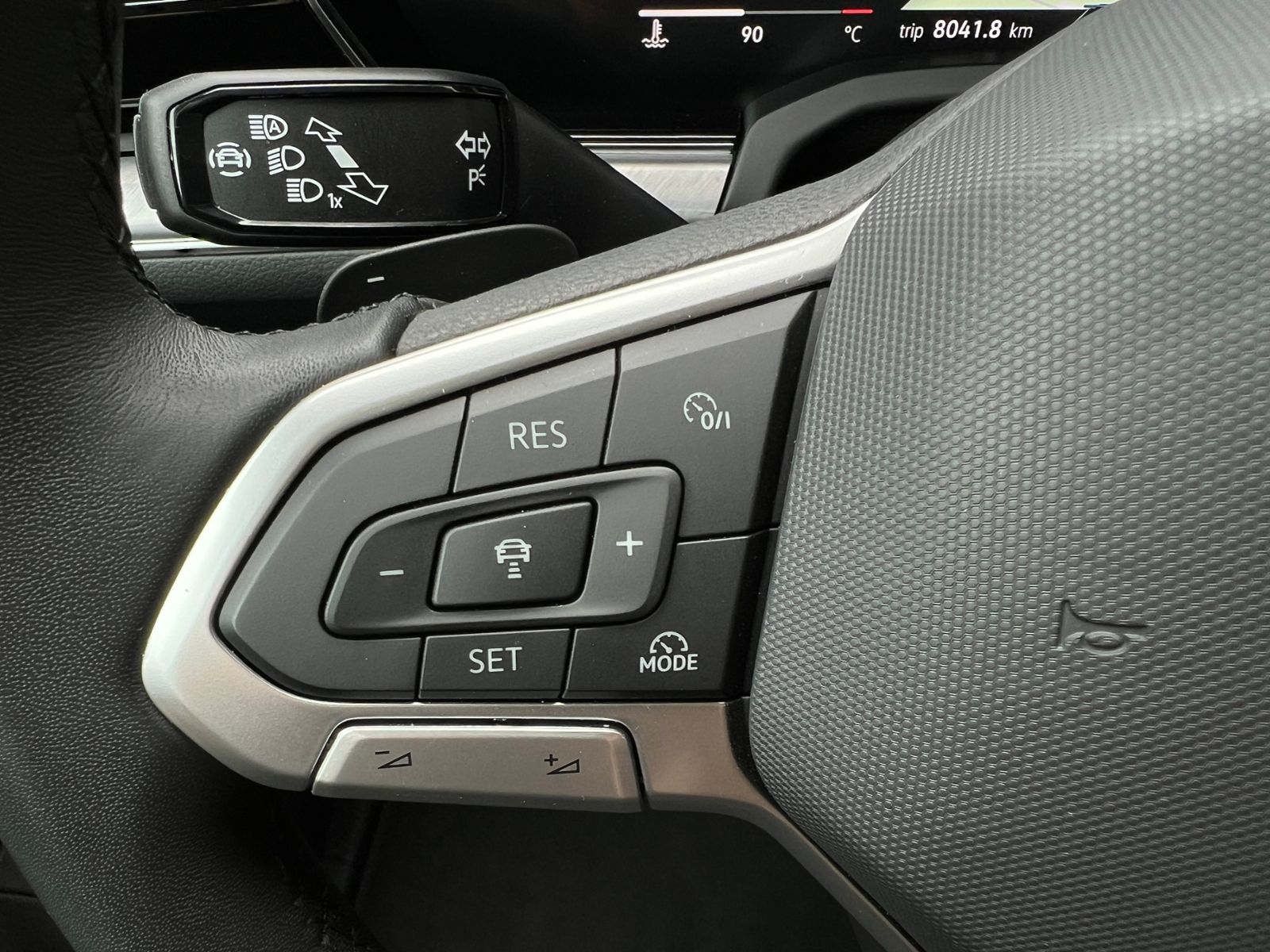 Fahrzeugabbildung Volkswagen Touareg 3.0 TDI 4MOTION *AHK, Luft, Leder, ACC,