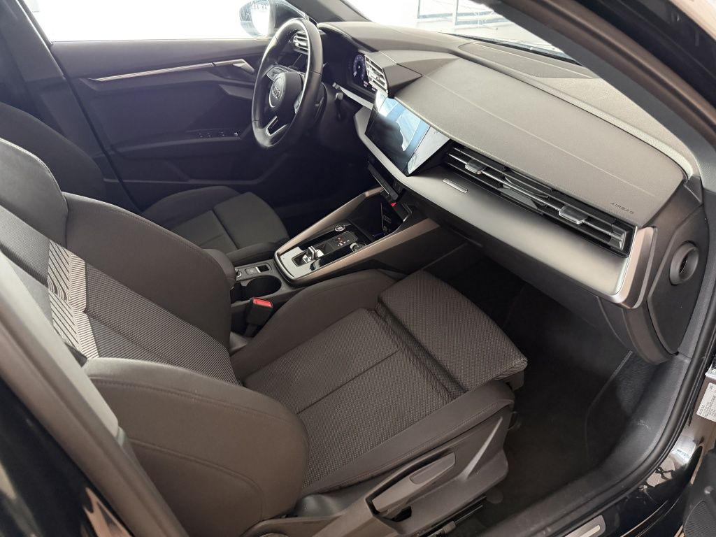 Audi A3 Limousine 30 TFSI Advanced edition imagem 3