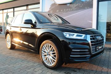 Fahrzeugabbildung Audi Q5 2.0 TFSI Quattro 2x S Line Matrix Pano 20"