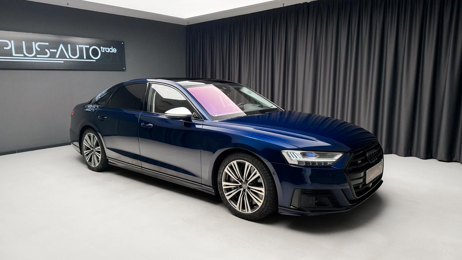 Audi S8