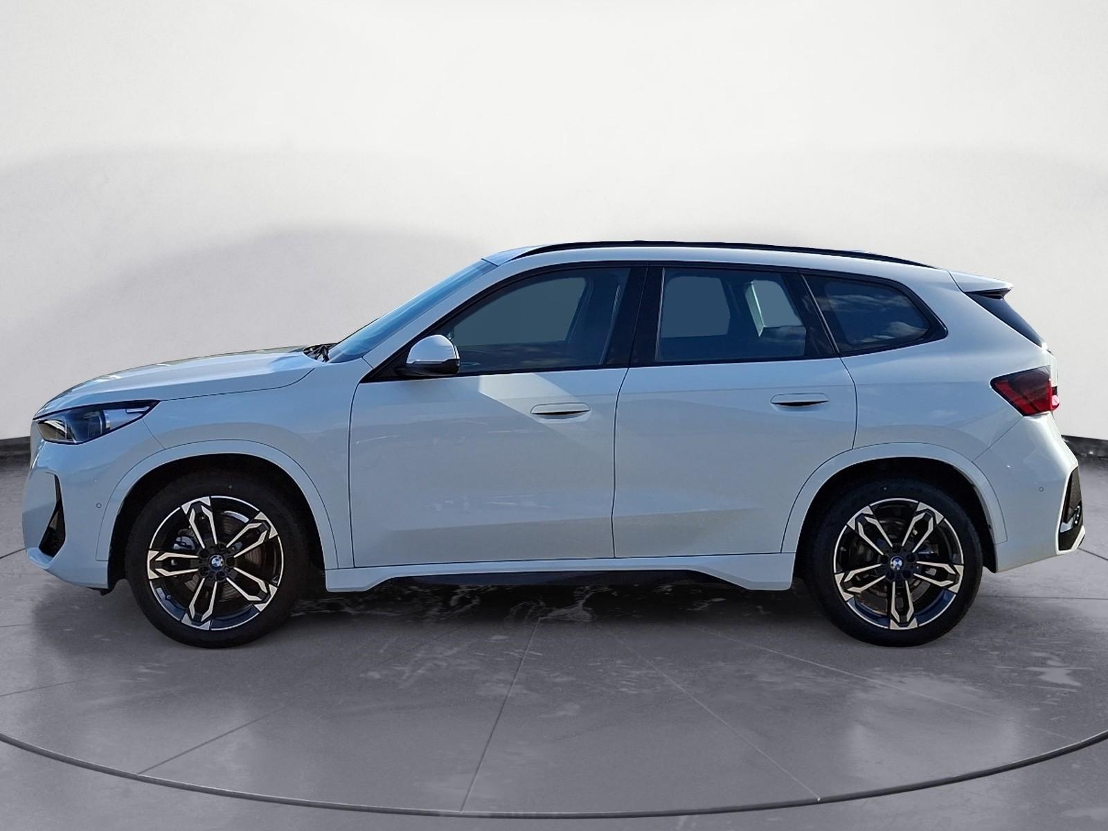BMW X1 sDrive20i Steptronic Harman Kardon Driving As