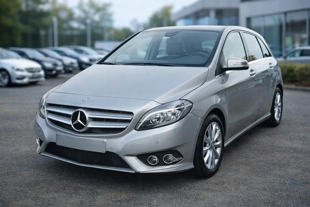 Mercedes-Benz B 220 B CDI / d / Panorama / Standheizung