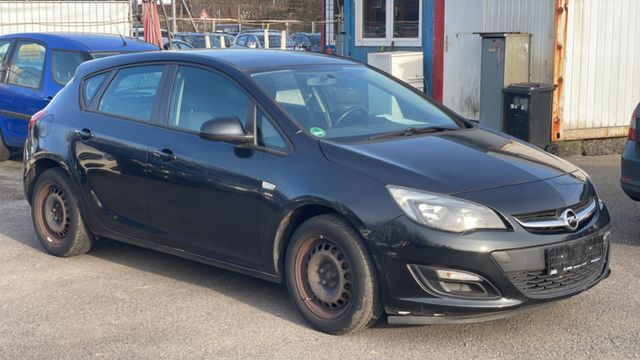 Opel Astra J Lim. 5-trg. Active / 103 KW Turbo