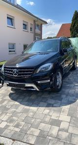 Mercedes-Benz ML 350 BlueTEC 4MATIC - - Mercedes-Benz ML 350 von privat