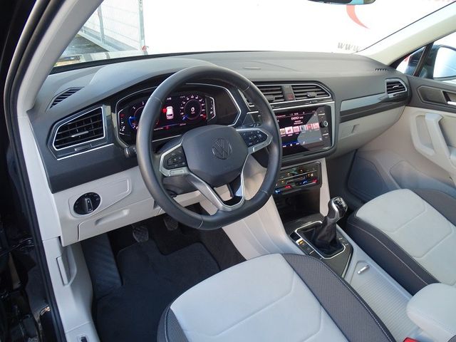 Tiguan 2.0 TDI DSG Elegance / AHZV