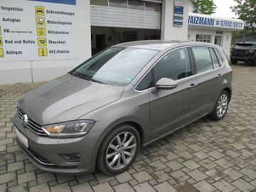 Volkswagen Golf - 2