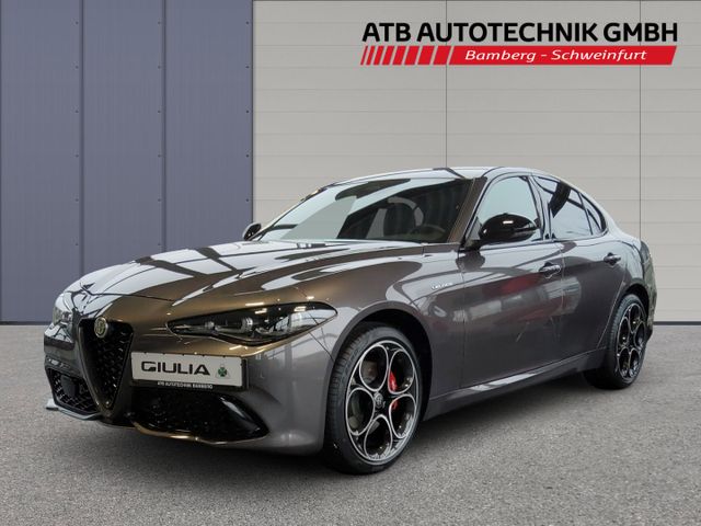 Alfa Romeo Giulia Veloce 280PS Benzin Allrad Tech Paket