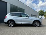 BMW X3 xDrive PanoLederStandheiz - BMW X3: Standheizung