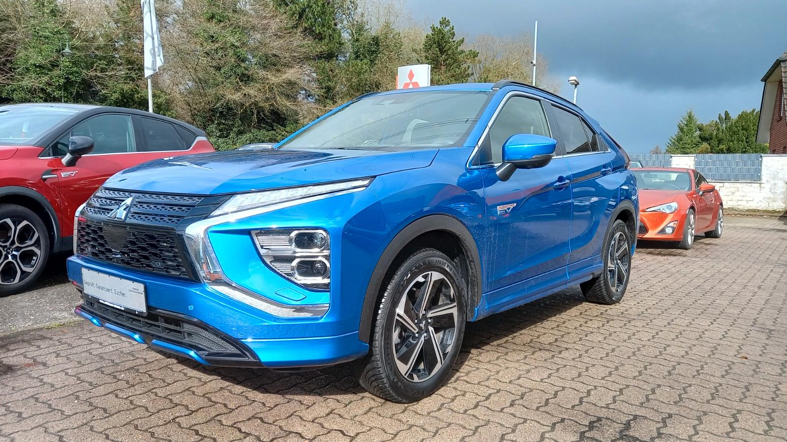 Mitsubishi Eclipse Cross Plus Select Hybrid 4WD