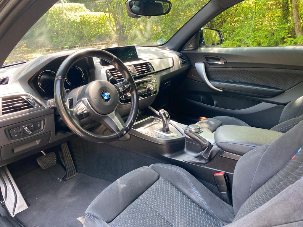 BMW 220