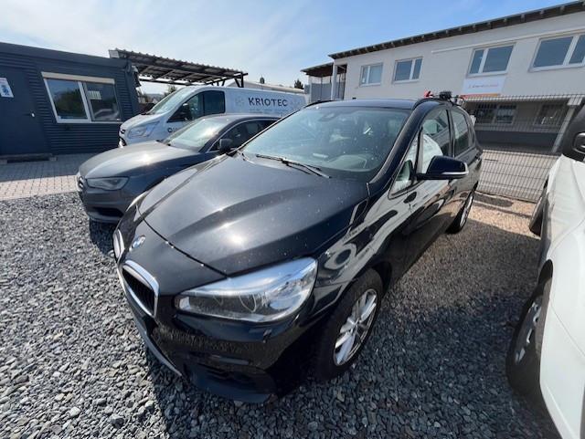 BMW 218 Baureihe 2 Active Tourer 218 i Advantage
