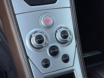 2012 Mclaren MP4-12C — миниатюра 33