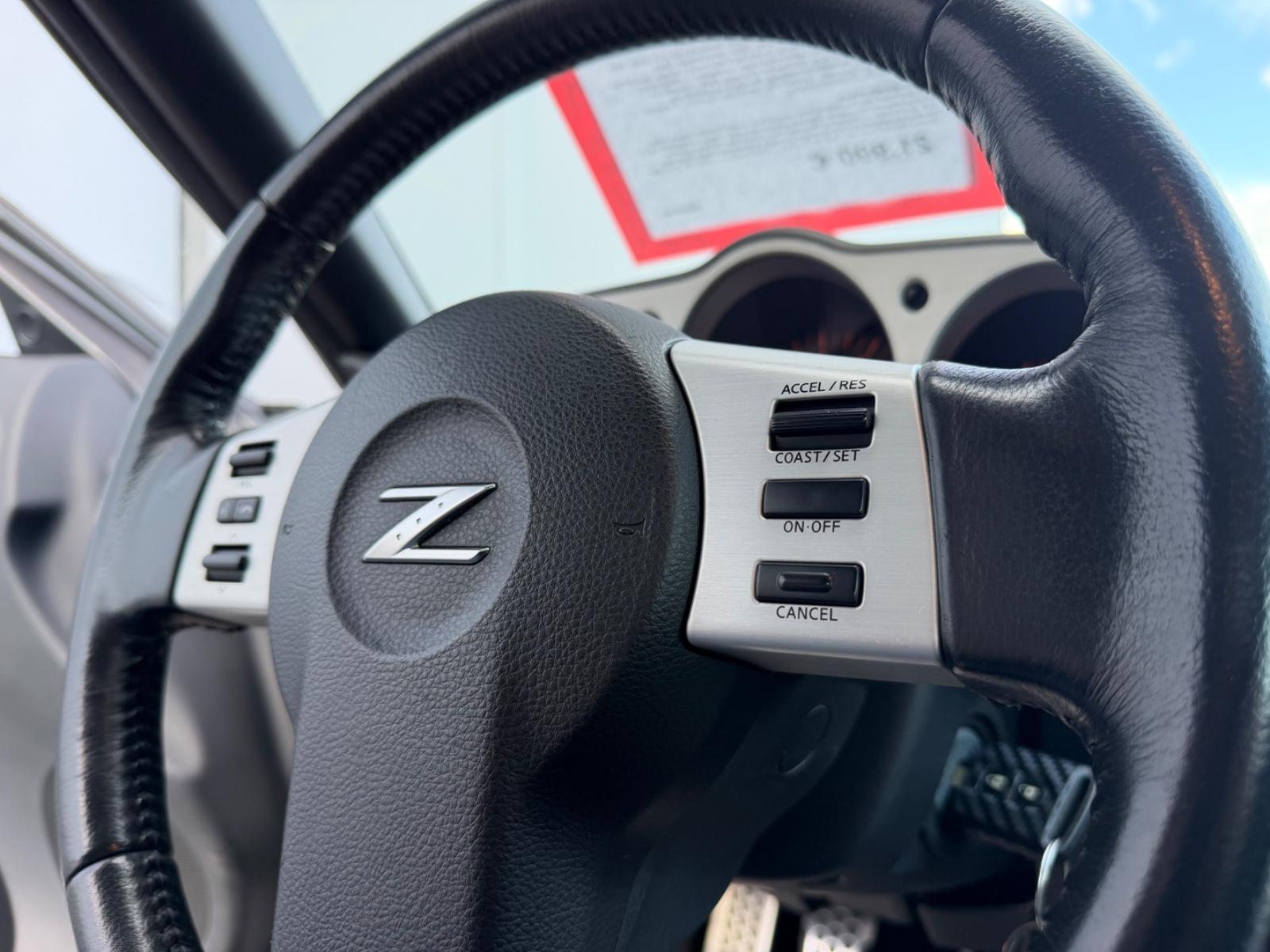 Nissan 350Z Coupe Premium Pack Leder Xenon 78000km TOP!