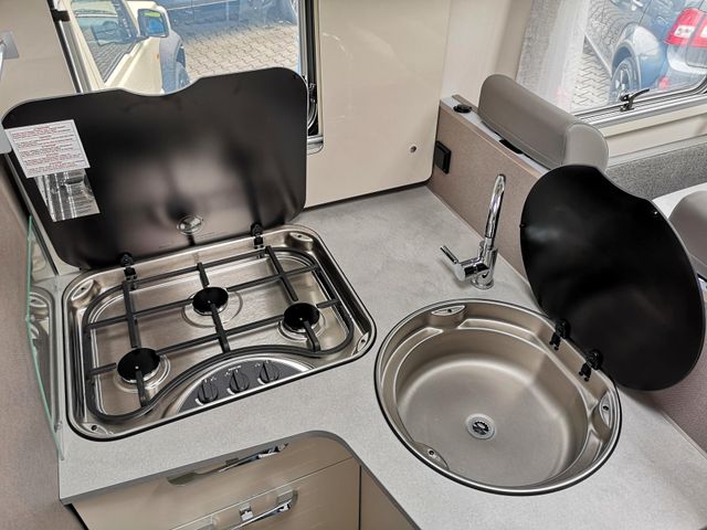 Etrusco I7400SB | 18 Zoll Alu | AHK | KEIN Mietfahrzeug