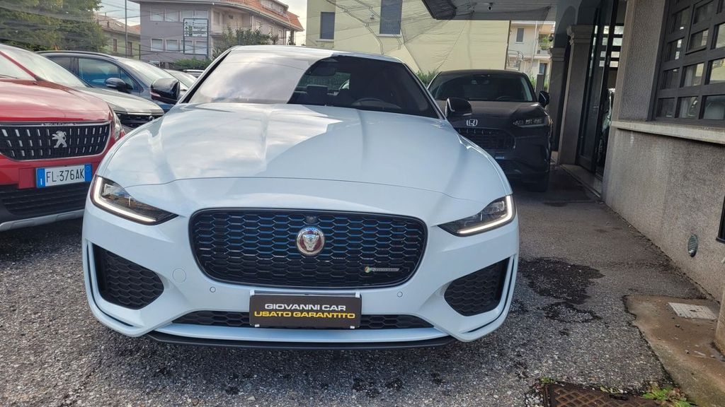 Image of Jaguar XE