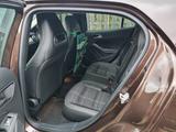 Mercedes-Benz GLA 200 CDI Urban Urban - Mercedes-Benz GLA-Class: Privatanbieter