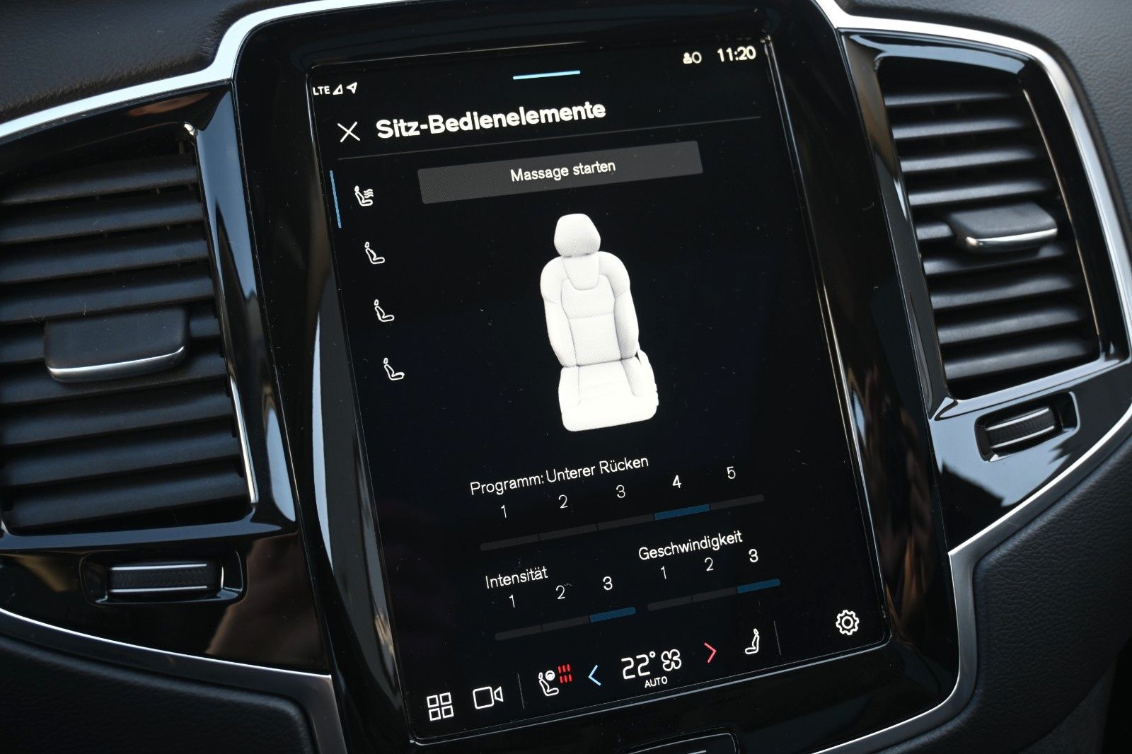 Fahrzeugabbildung Volvo XC90 B5D AWD Ultimate Bright*LED*PANO*STHZ*360*