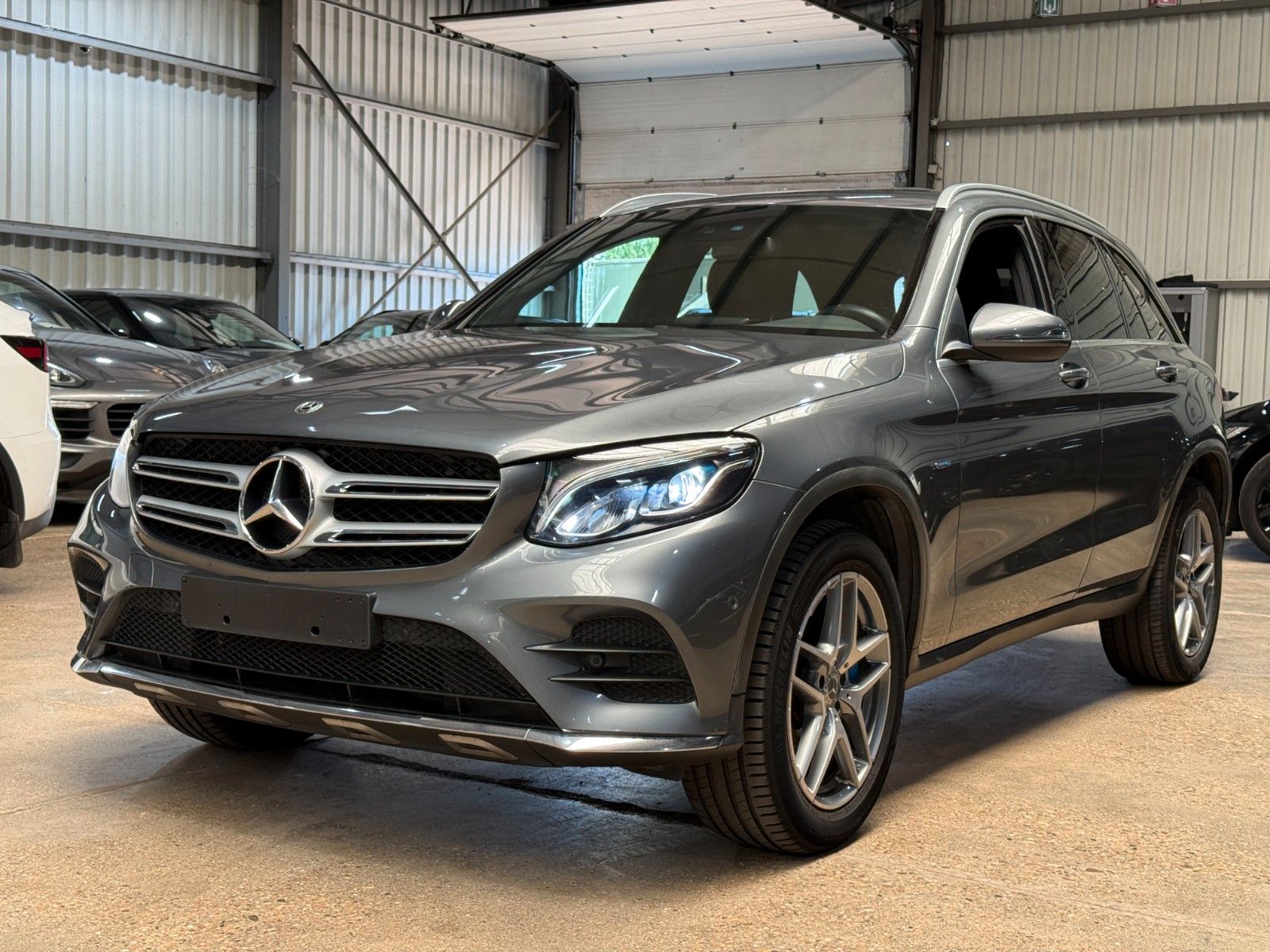 MERCEDES-BENZ GLC 350 e 4Matic AMG