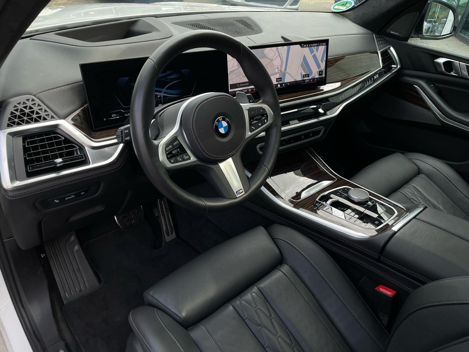 BMW X5 xDrive40d M Sport AHK 360° Pano Standhzg foto 4