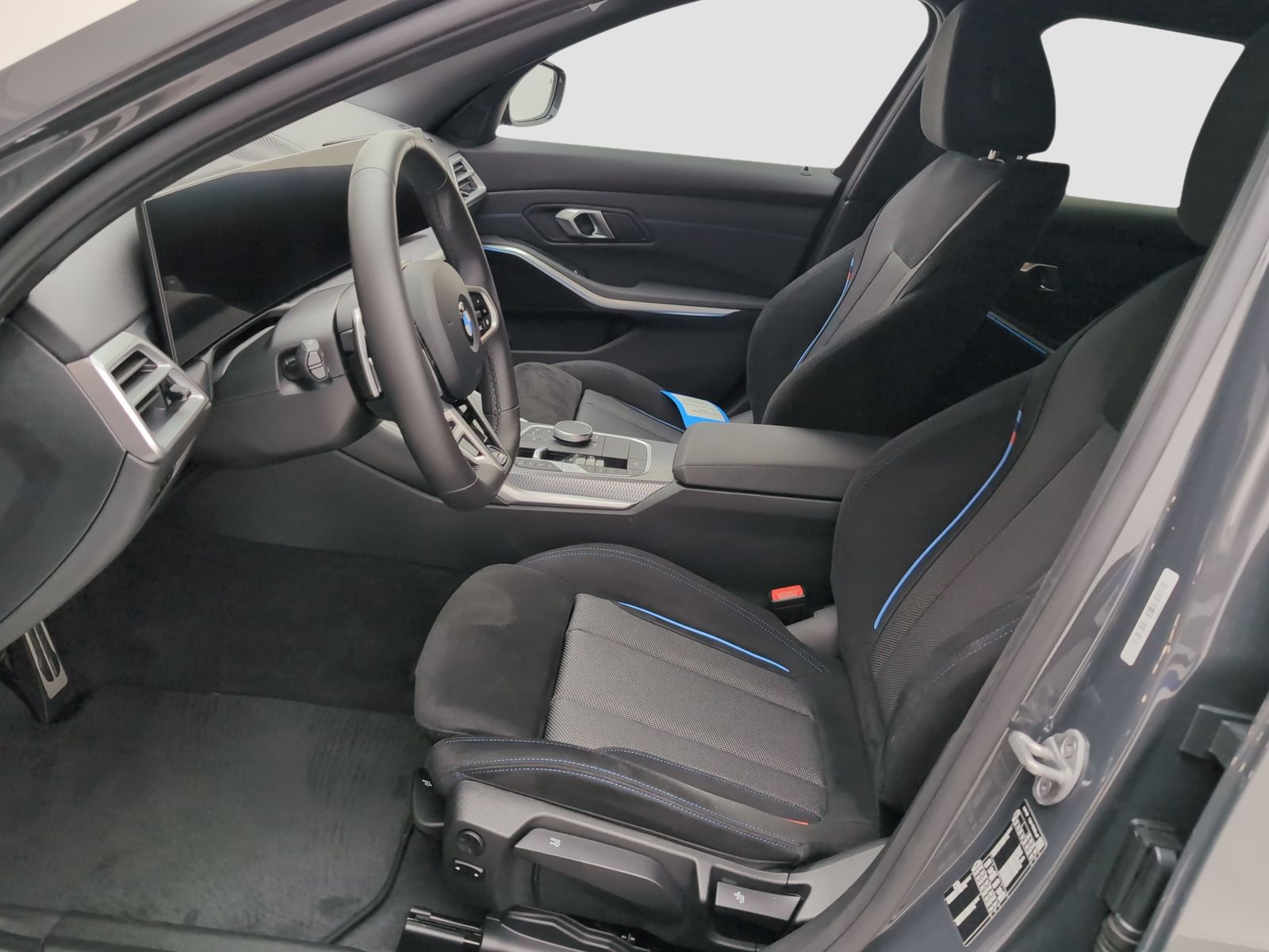 BMW 320 - Bild 8