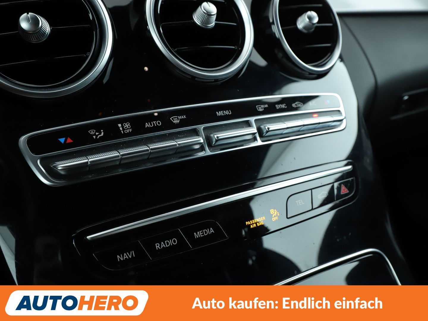 Mercedes-Benz C 200 Mild-Hybrid 4Matic AMG Line Aut. NAVI 360° foto 24