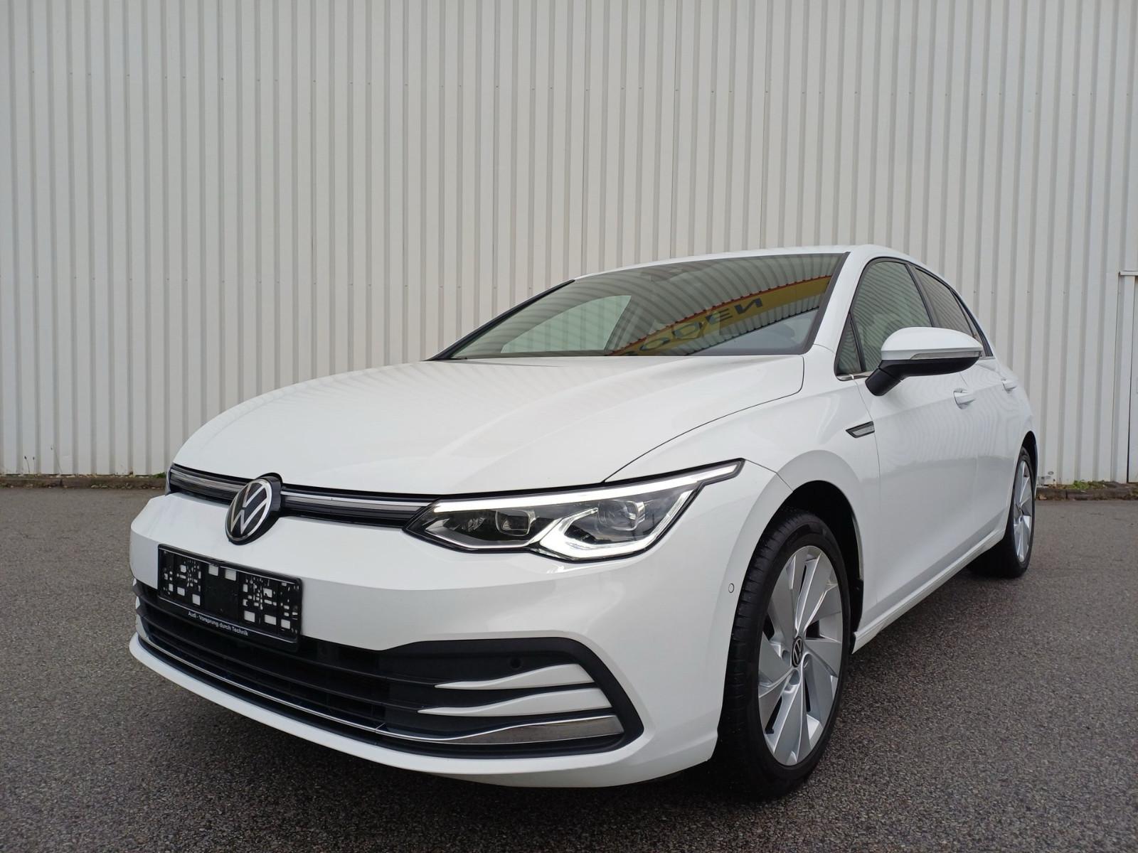 Volkswagen Golf VIII Lim. Style/Kamera/ACC/Navi/LED Plus