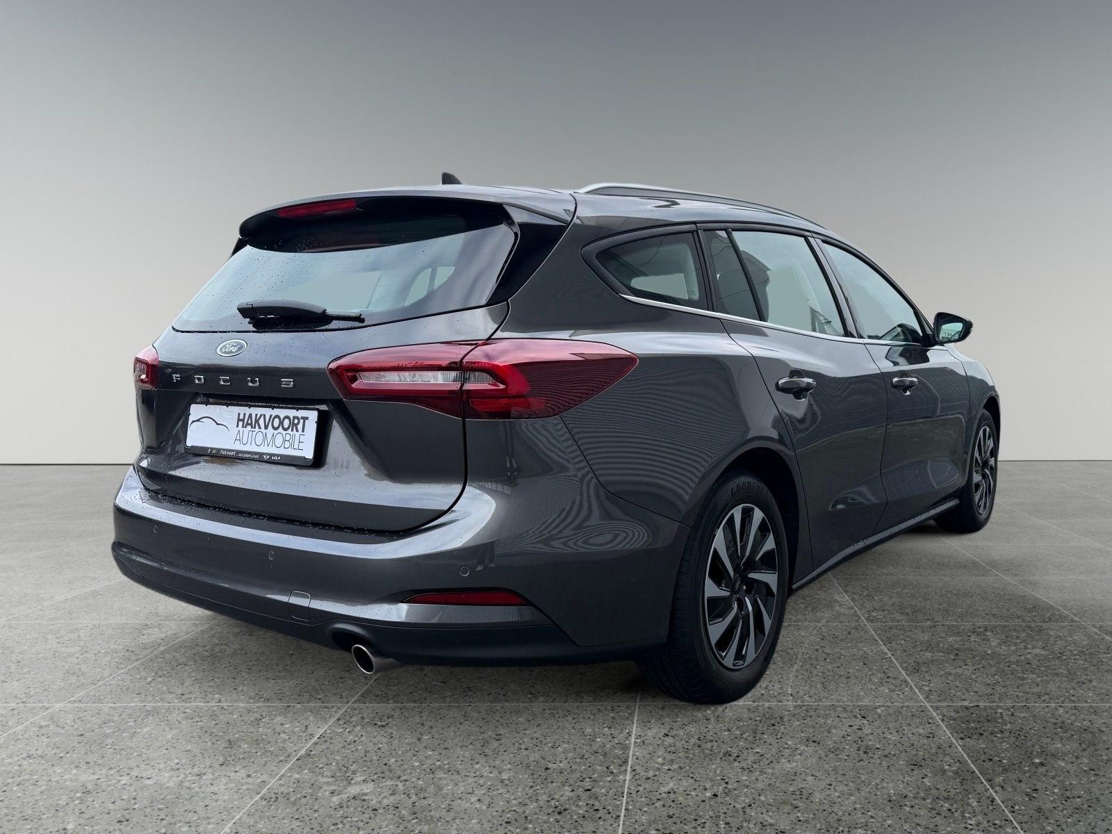 Ford Focus Turnier 1.0 EcoBoost MHEV Titanium