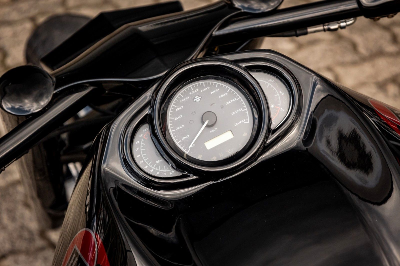 Fahrzeugabbildung Harley-Davidson VRSDCX Night Rod Special - 300er - AIRRIDE -