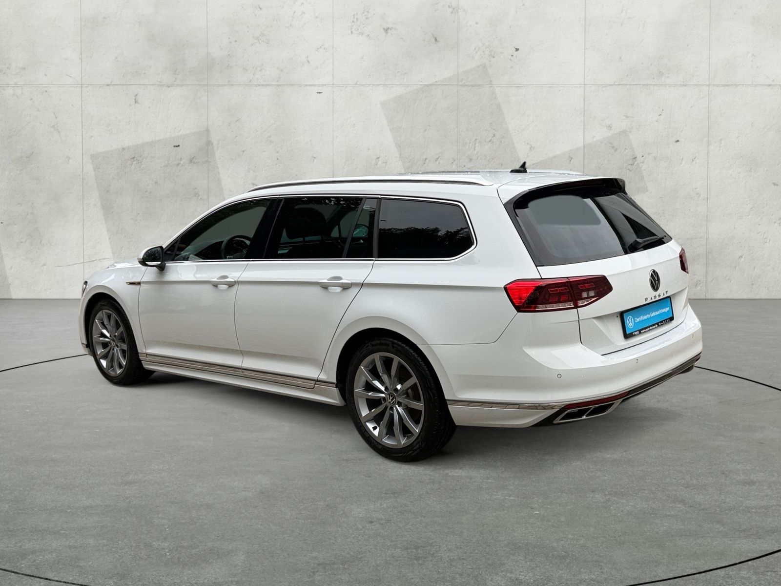 Volkswagen Passat Variant 2.0 TDI DSG R-LINE AHK H&K RKA foto 5