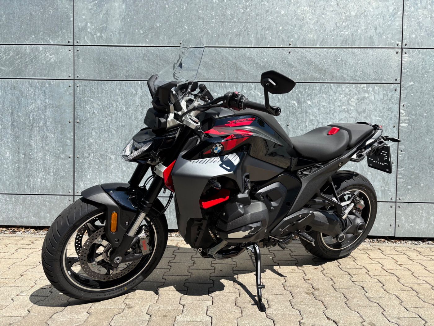 Fahrzeugabbildung BMW R 1300 R Option 719 ASA super Ausstattung