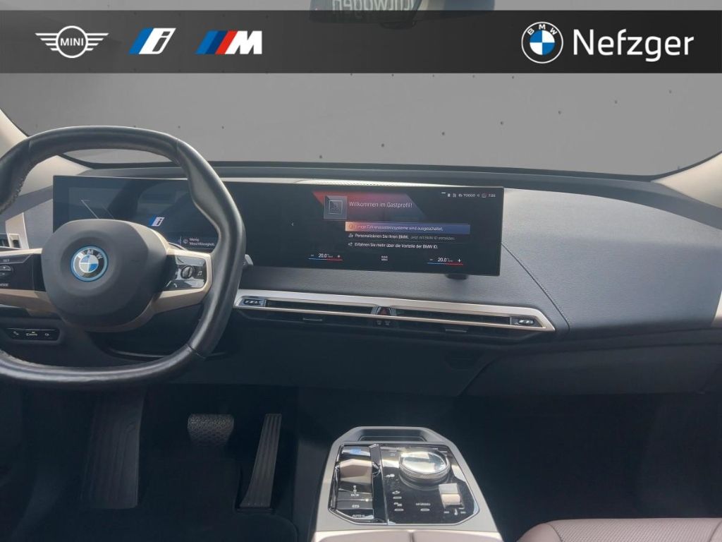 BMW iX - Bild 9