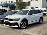 Volkswagen Tiguan Allspace Highline 4Motion R Line 7-Sitzer - Volkswagen Tiguan Allspace in Köln