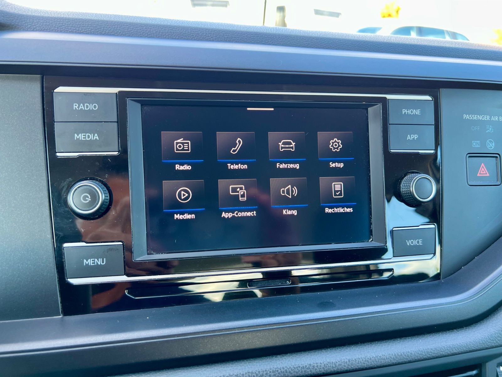 VW Polo VI KLIMA GZJR LED CARPLAY PDC