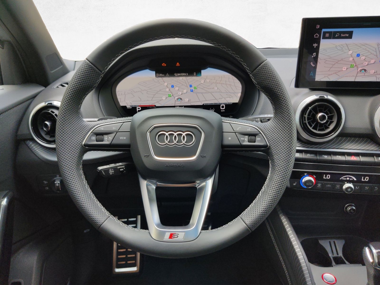 Audi SQ2 - Bild 10