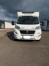 Sunlight T69L mit Solaranlage, TV und Satellitenschüssel - Sunlight T 69