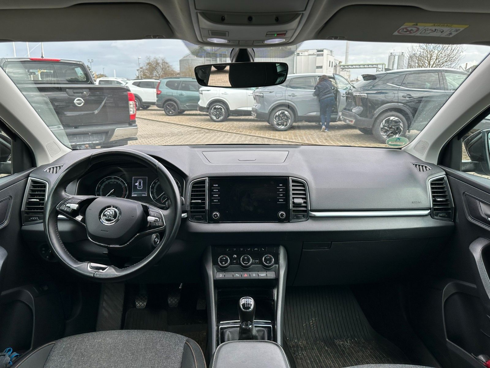 Fahrzeugabbildung SKODA Karoq Clever