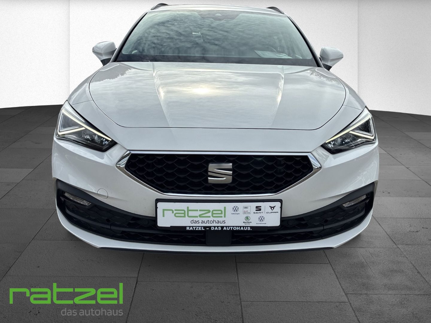 Fahrzeugabbildung SEAT Leon Sportstourer SP Style 2.0 TDI 7-Gang Tiptro